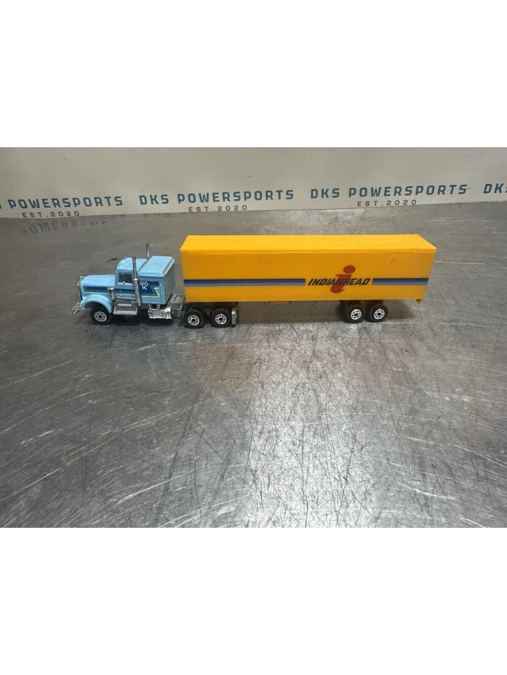 Yatming Kenworth Semi Truck Indianhead Made in Hong Kong
